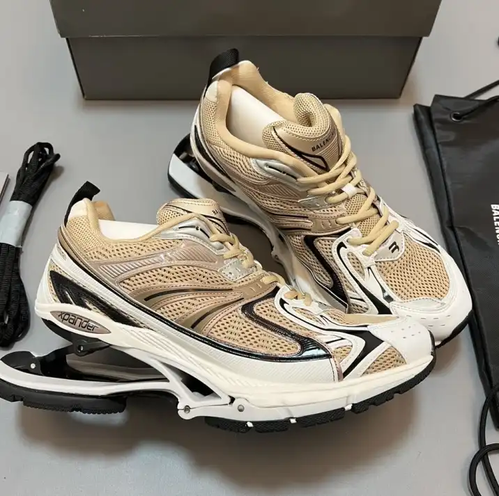 hype Balenciaga Sneakers