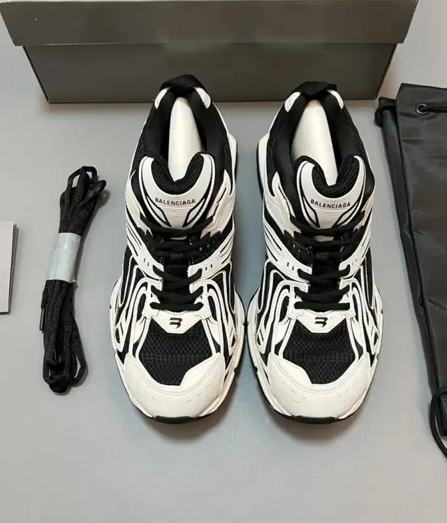 hype Balenciaga Sneakers