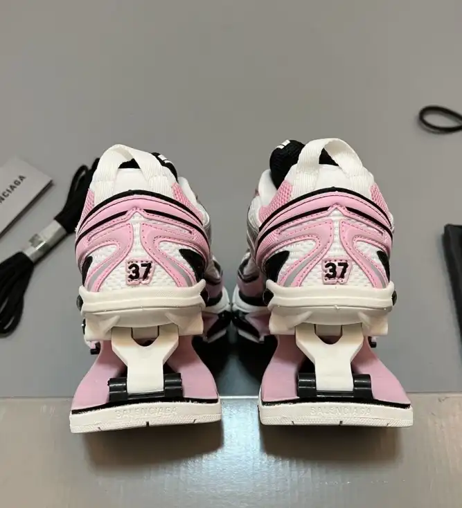 hype Balenciaga Sneakers