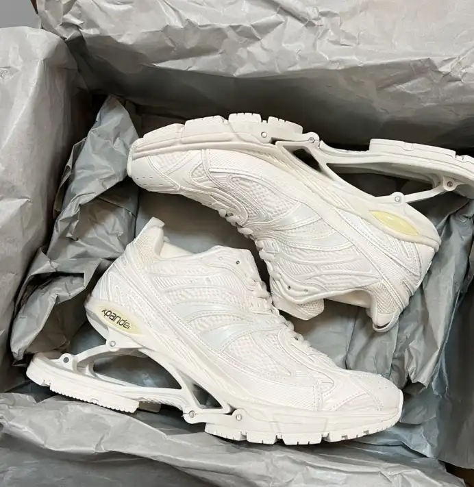 hype Balenciaga Sneakers