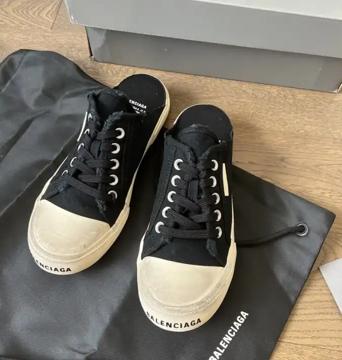 hype Balenciaga Sneakers