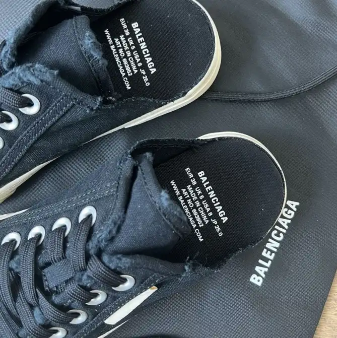 hype Balenciaga Sneakers