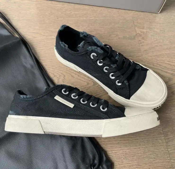 hype Balenciaga Sneakers