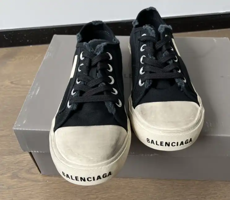 hype Balenciaga Sneakers