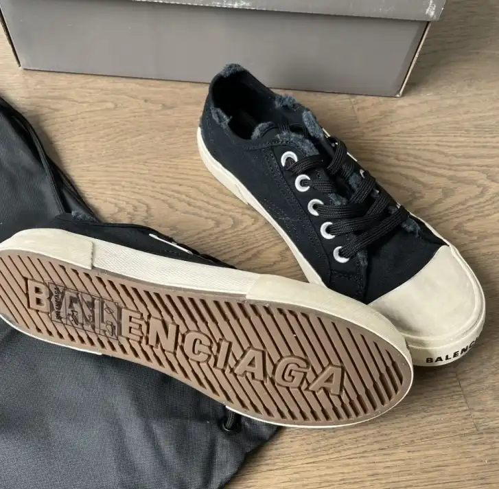 hype Balenciaga Sneakers