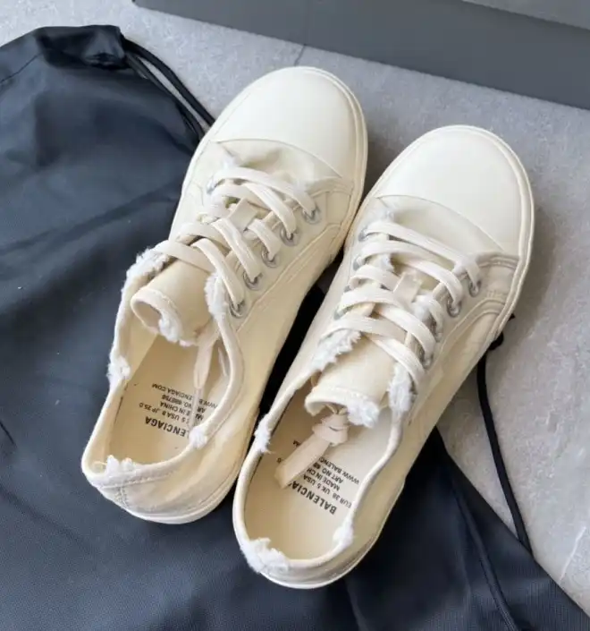 hype Balenciaga Sneakers