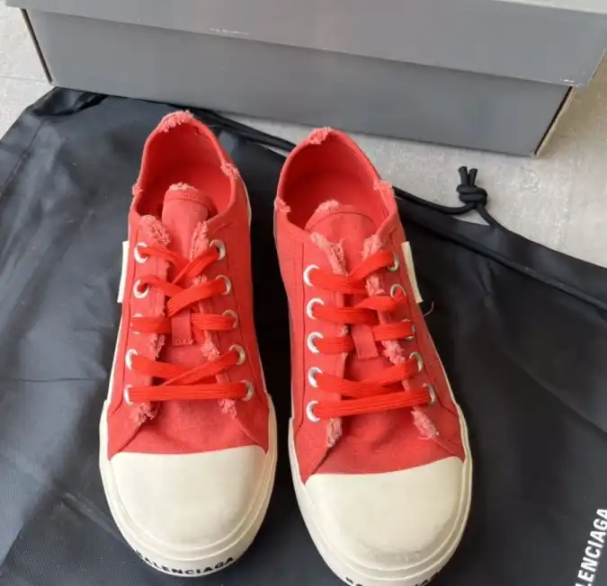 hype Balenciaga Sneakers