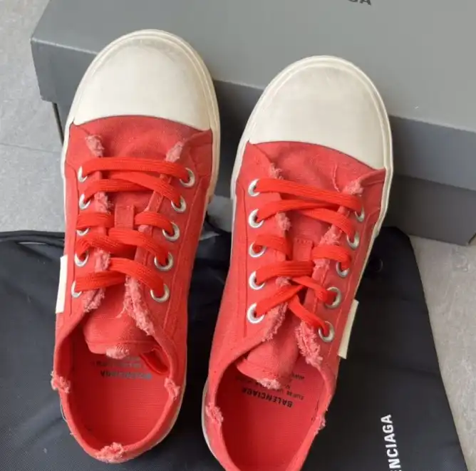 hype Balenciaga Sneakers