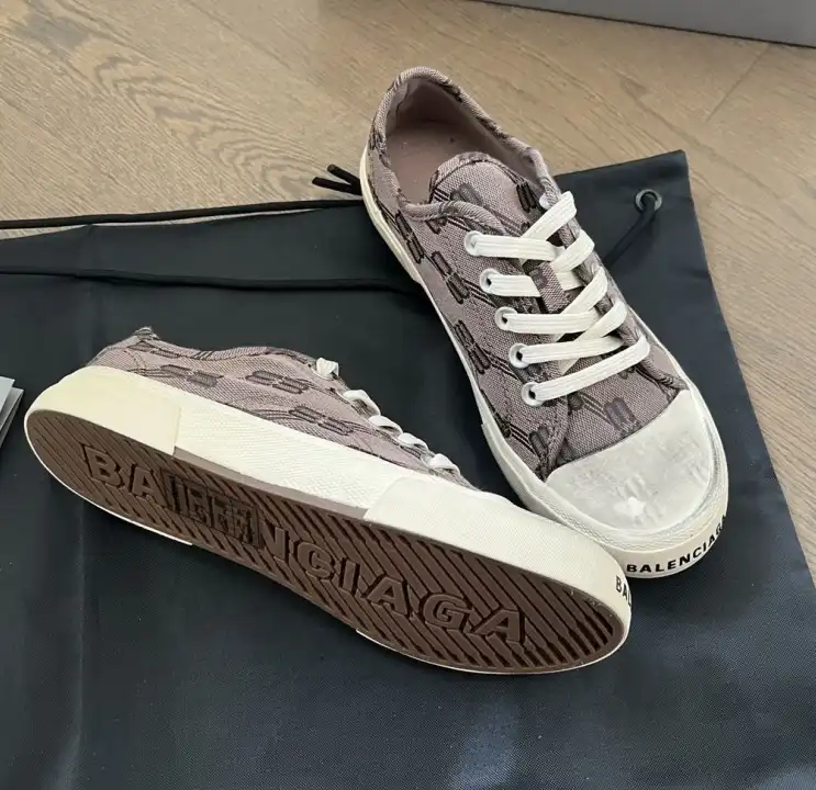 hype Balenciaga Sneakers