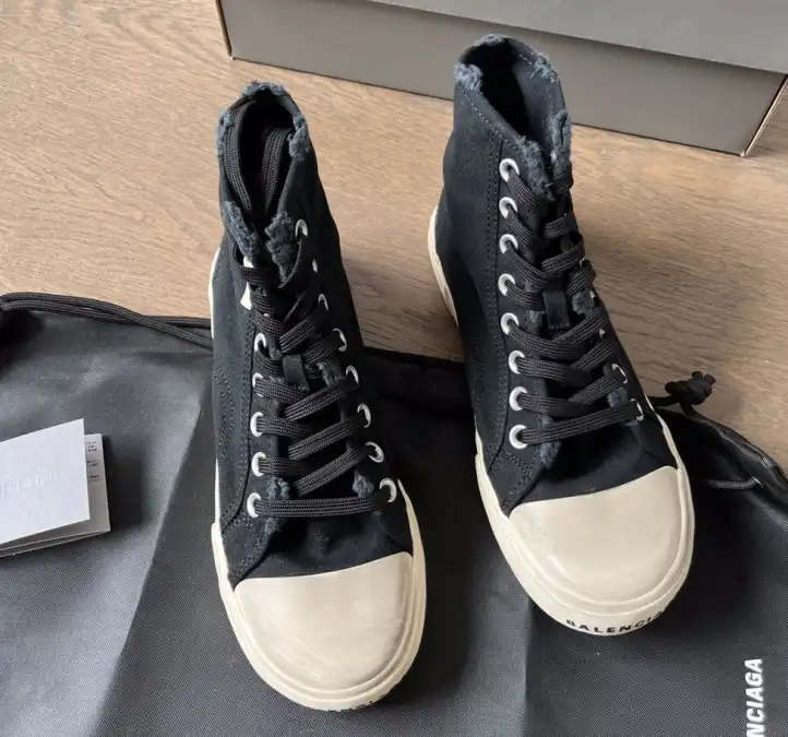 hype Balenciaga Sneakers