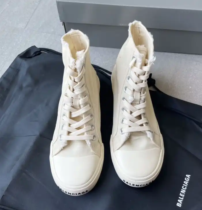 hype Balenciaga Sneakers