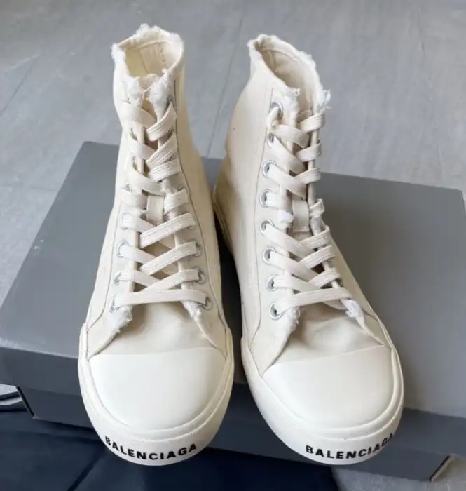 hype Balenciaga Sneakers