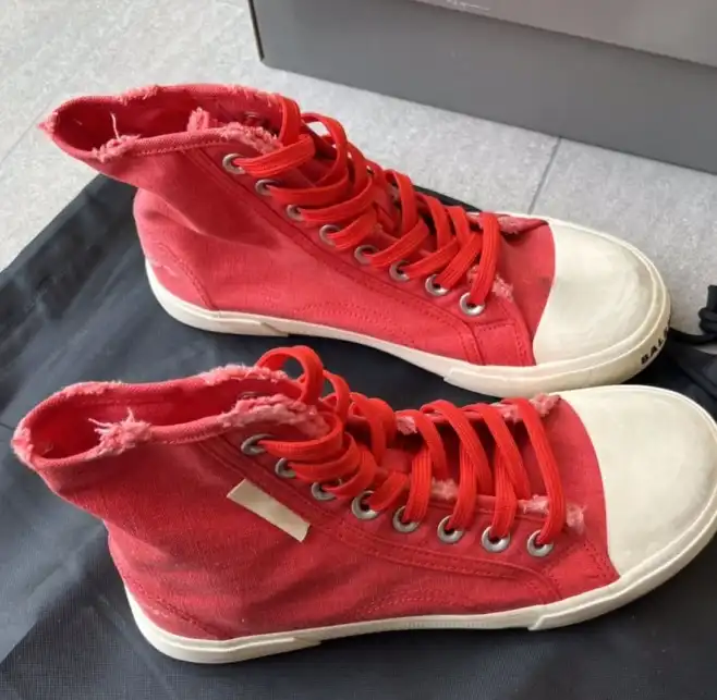 hype Balenciaga Sneakers