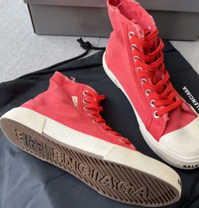 hype Balenciaga Sneakers