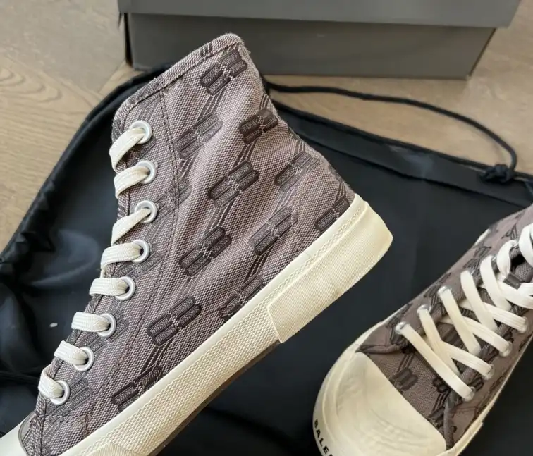 hype Balenciaga Sneakers