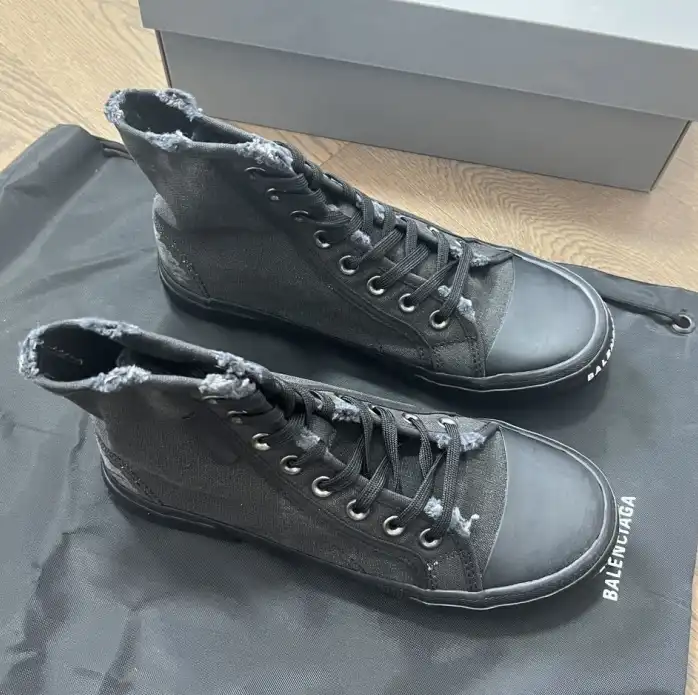 hype Balenciaga Sneakers