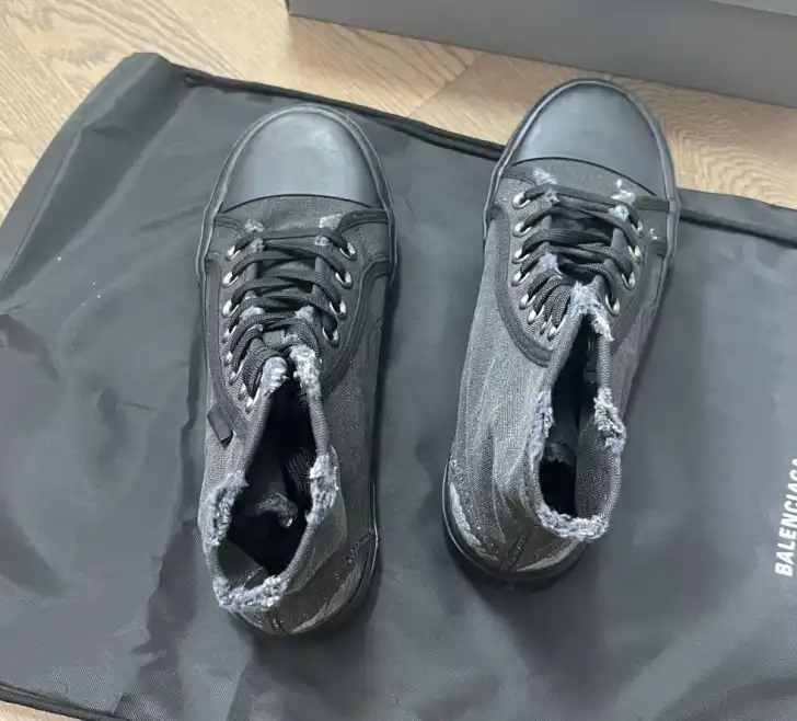 hype Balenciaga Sneakers