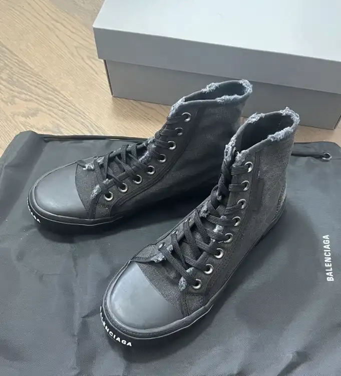 hype Balenciaga Sneakers