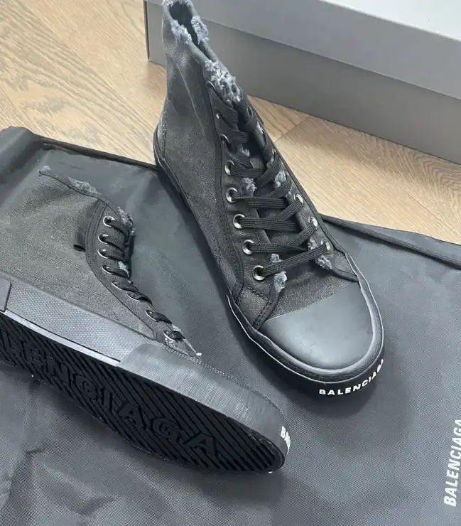 hype Balenciaga Sneakers