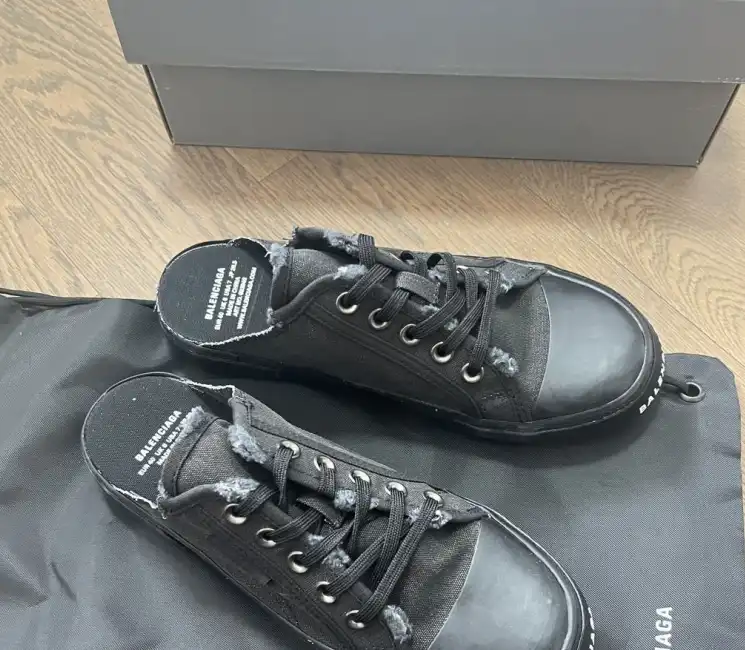 hype Balenciaga Sneakers