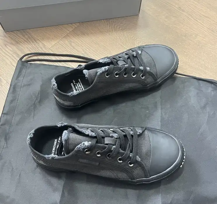 hype Balenciaga Sneakers