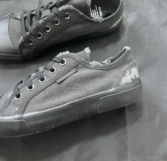 hype Balenciaga Sneakers