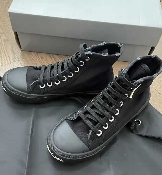 hype Balenciaga Sneakers