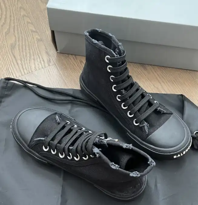 hype Balenciaga Sneakers