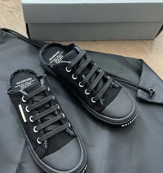 hype Balenciaga Sneakers