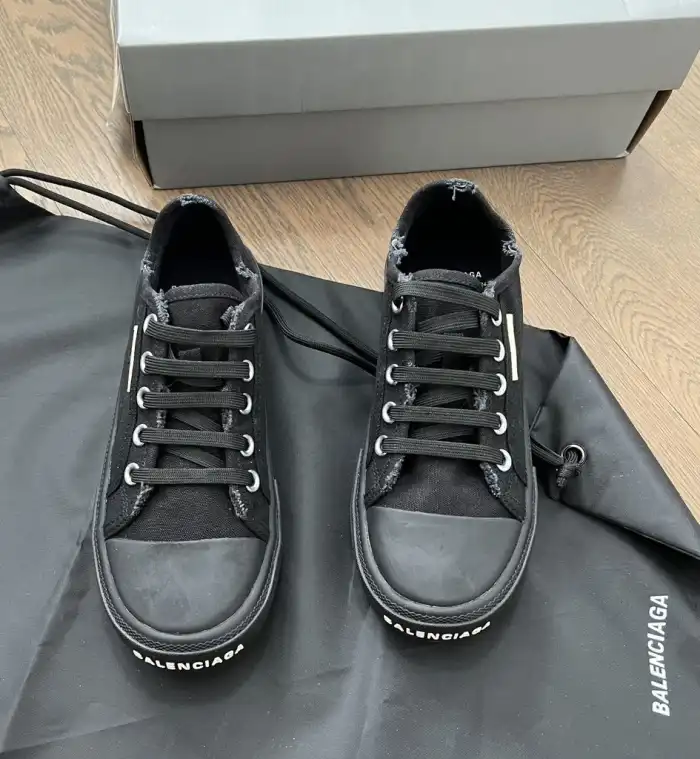 hype Balenciaga Sneakers