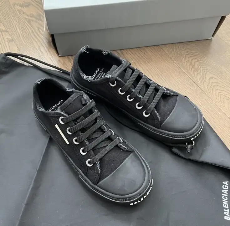 hype Balenciaga Sneakers