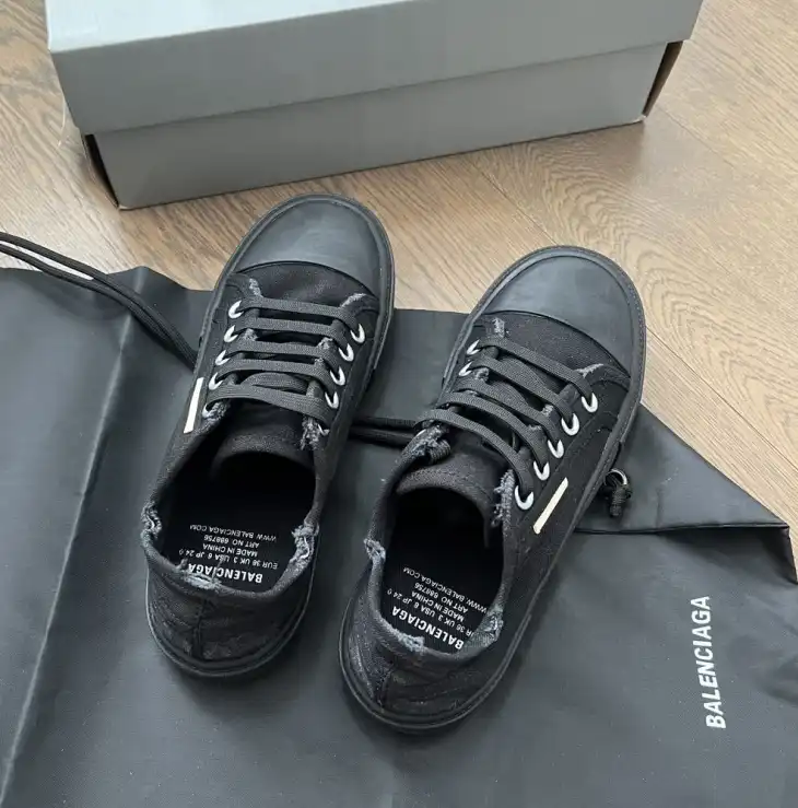 hype Balenciaga Sneakers