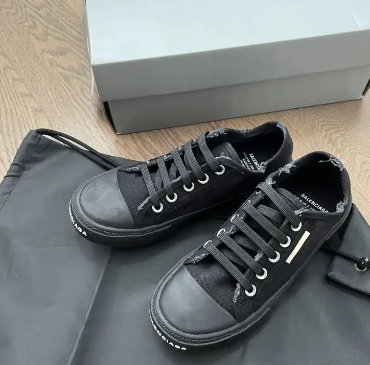 hype Balenciaga Sneakers