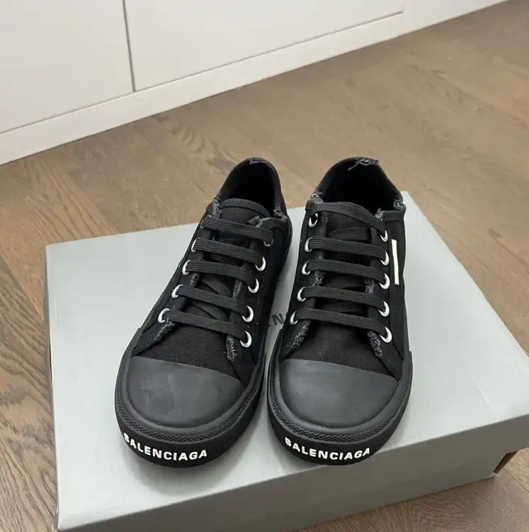 hype Balenciaga Sneakers