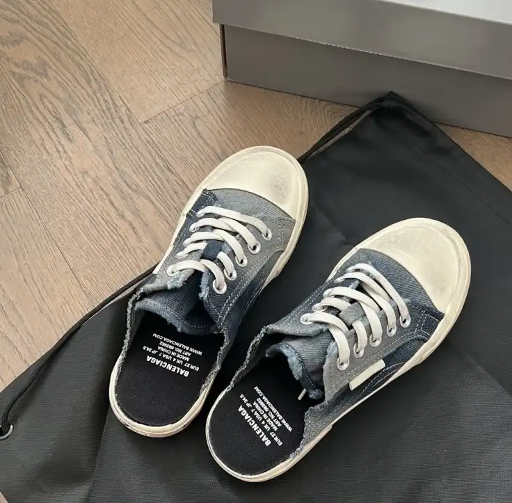 hype Balenciaga Sneakers