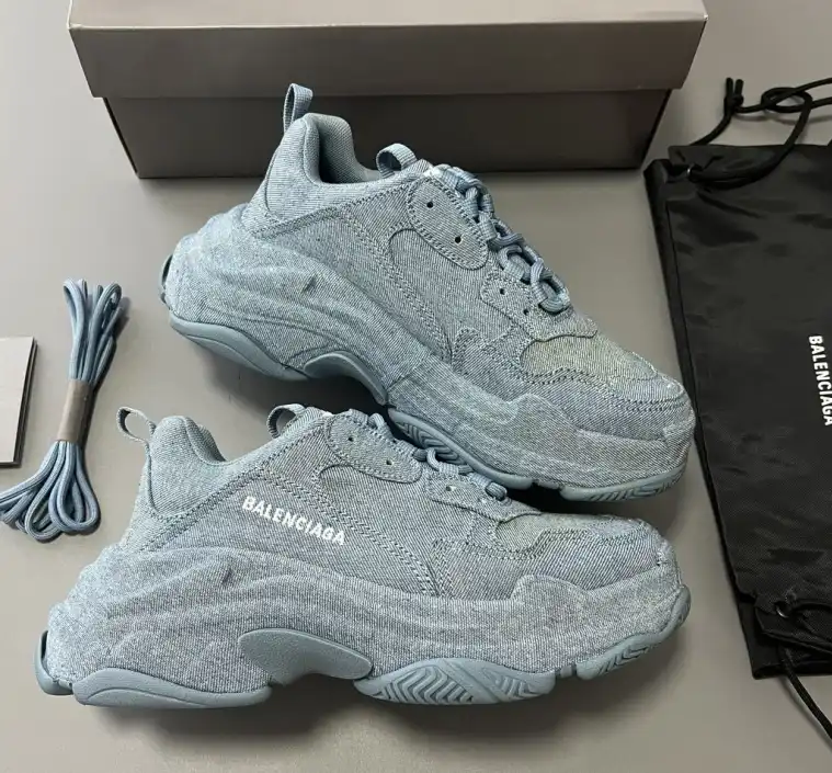 hype Balenciaga Sneakers