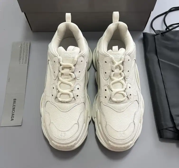 hype Balenciaga Sneakers