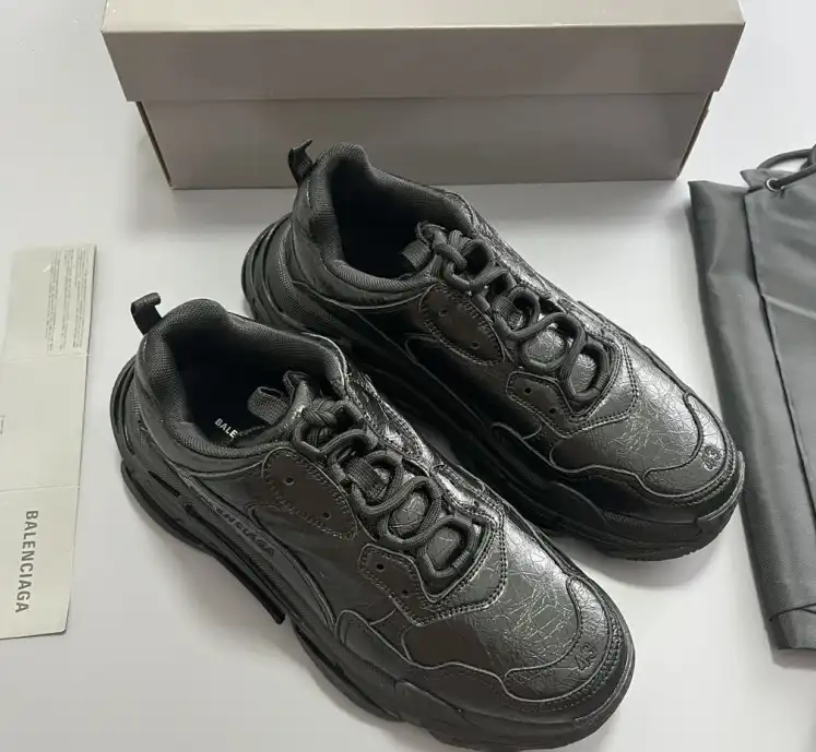 hype Balenciaga Sneakers