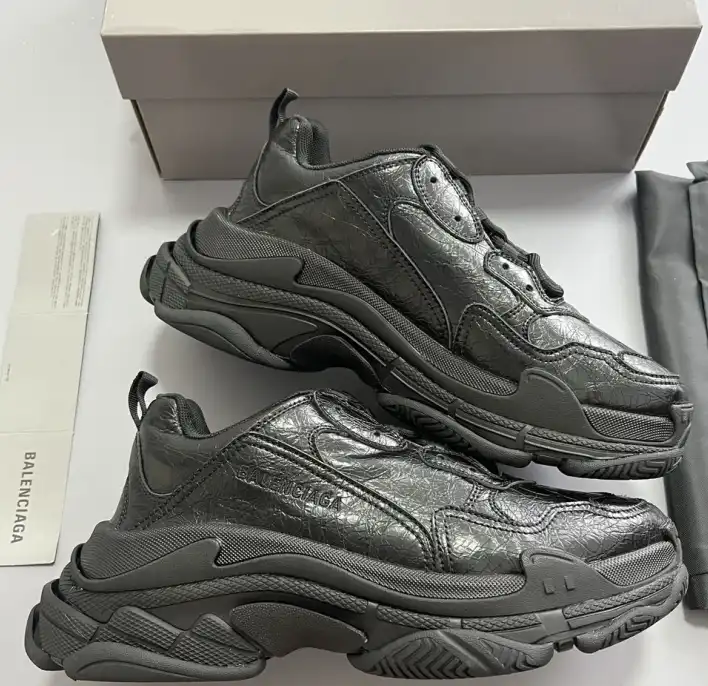 hype Balenciaga Sneakers