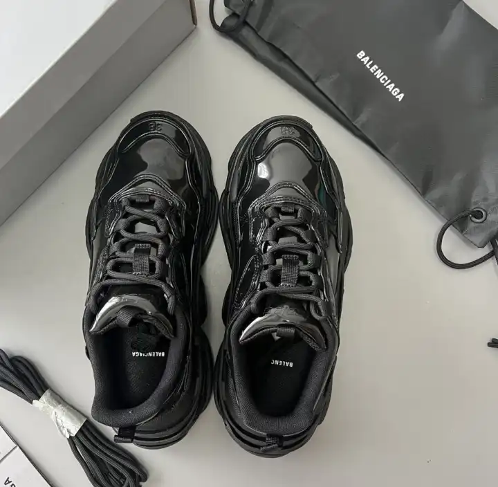 hype Balenciaga Sneakers