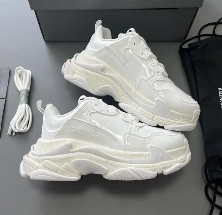 hype Balenciaga Sneakers