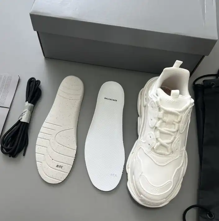 hype Balenciaga Sneakers