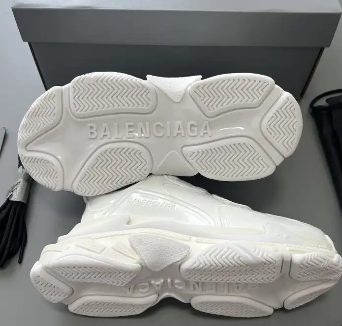 hype Balenciaga Sneakers