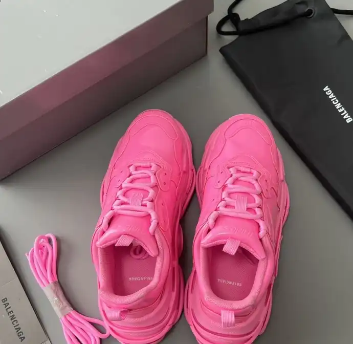 hype Balenciaga Sneakers