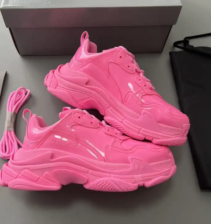 hype Balenciaga Sneakers