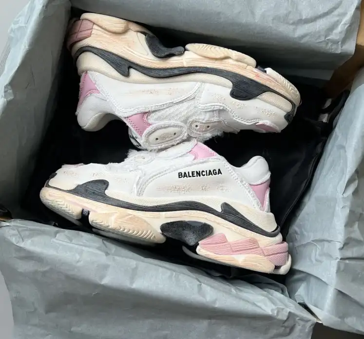 hype Balenciaga Sneakers