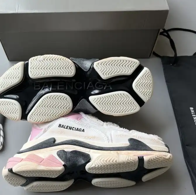 hype Balenciaga Sneakers