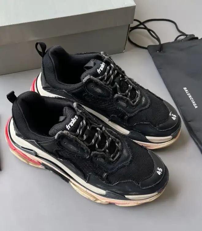 hype Balenciaga Sneakers