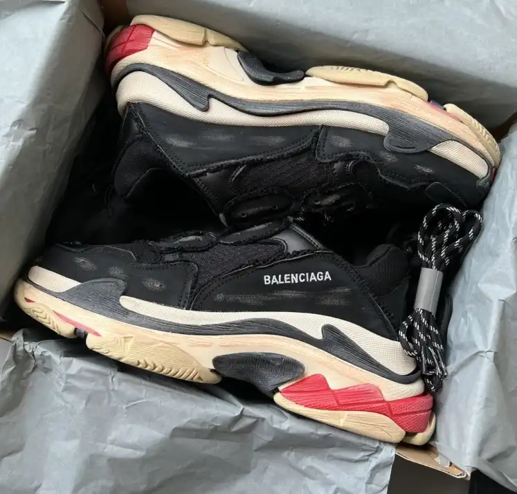 hype Balenciaga Sneakers