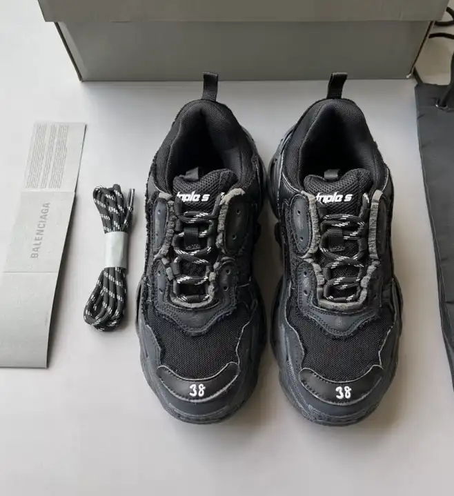 hype Balenciaga Sneakers